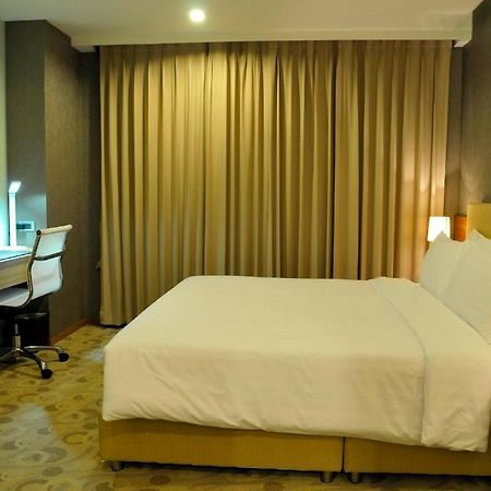 The Moonite Boutique Hotel Bangkok Kültér fotó