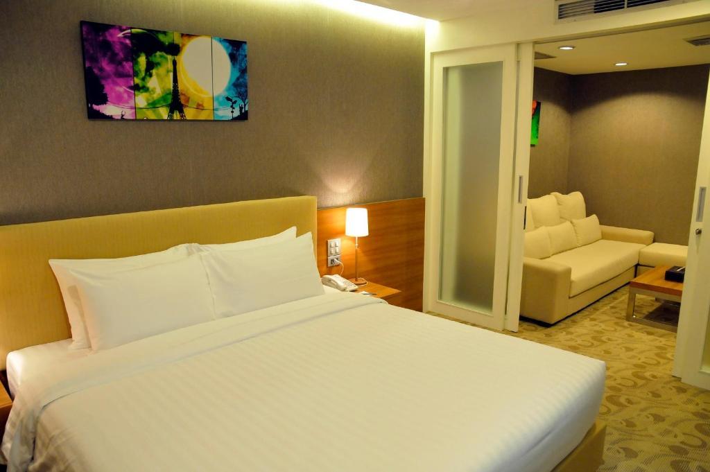 The Moonite Boutique Hotel Bangkok Kültér fotó
